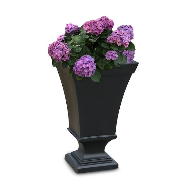 Vienna 25 Tall Urn Planter, Black